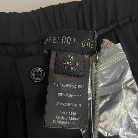 NWT Barefoot Dreams wide leg satin pants M - Picture 4 of 5